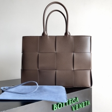 Bottega Veneta Shopping Bags